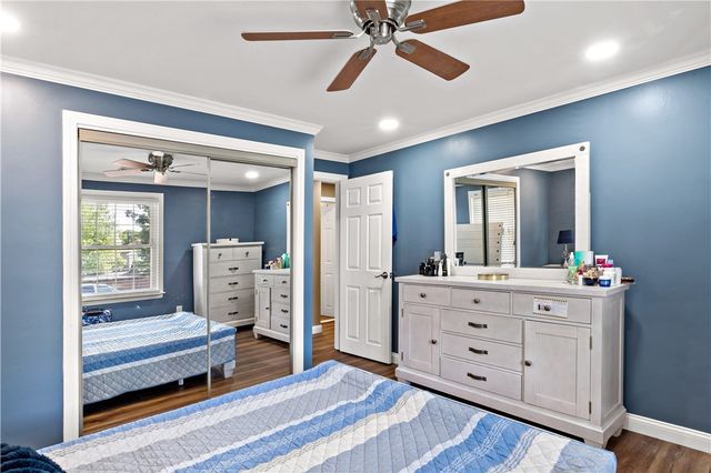 201 Reservoir Avenue, Lincoln, RI 02865