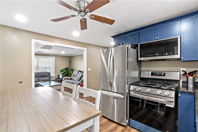 201 Reservoir Avenue, Lincoln, RI 02865