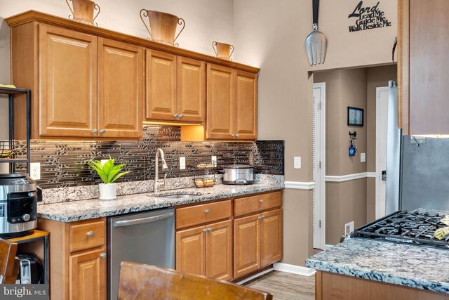 496 LIGHTHOUSE DRIVE, Manahawkin, NJ 08050