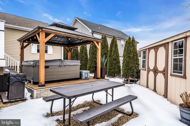 496 LIGHTHOUSE DRIVE, Manahawkin, NJ 08050