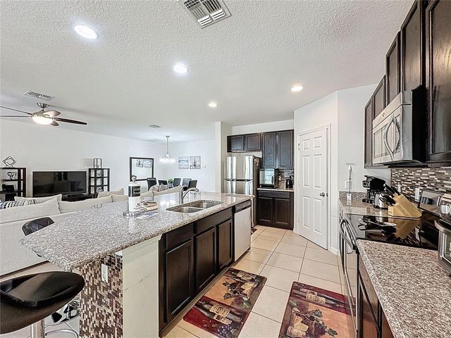 1346 YORKSHIRE COURT, Davenport, FL 33896