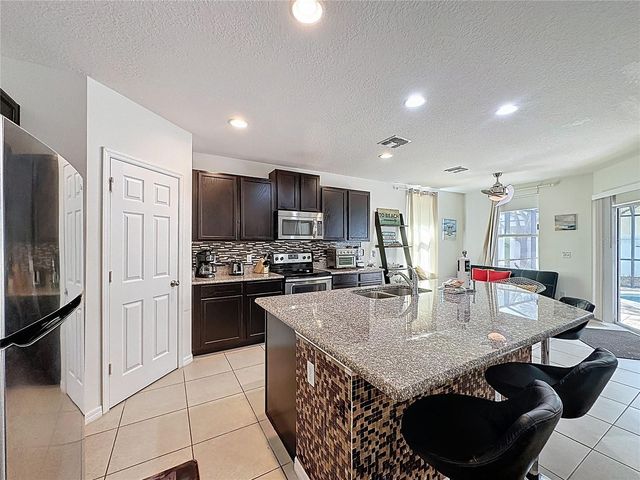 1346 YORKSHIRE COURT, Davenport, FL 33896