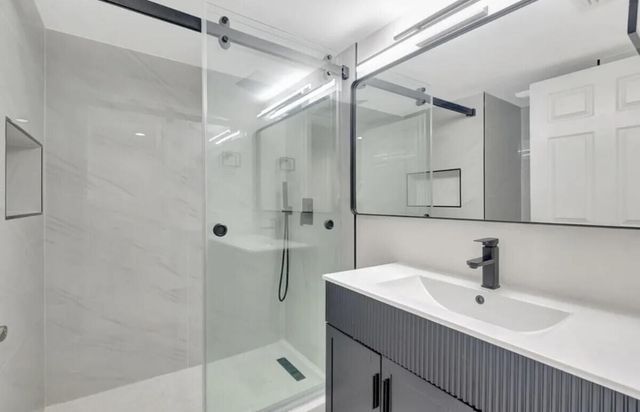 17372 Boca Club Boulevard 408, Boca Raton, FL 33487