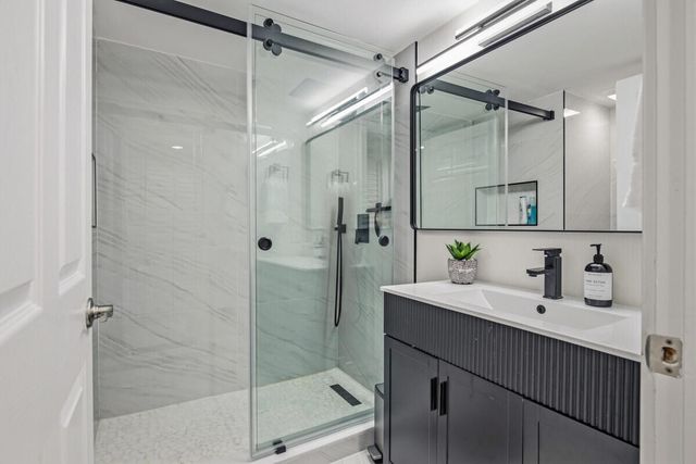 17372 Boca Club Boulevard 408, Boca Raton, FL 33487