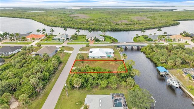 4515 LARKSPUR COURT, Port Charlotte, FL 33948