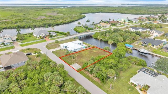 4515 LARKSPUR COURT, Port Charlotte, FL 33948