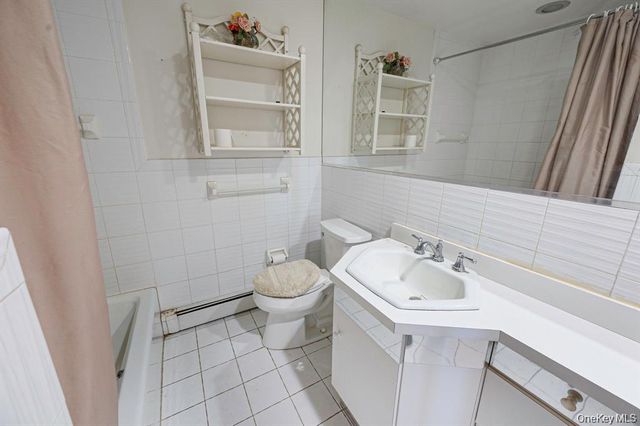 2864 Eastern Boulevard, Baldwin, NY 11510