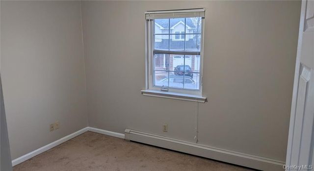 16 Nelson Avenue, Hicksville, NY 11801