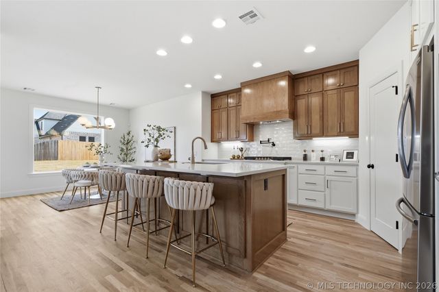 13657 S 20th Place E, Bixby, OK 74008