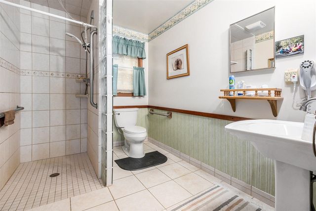 921 N Hancock Street, Pentwater, MI 49449