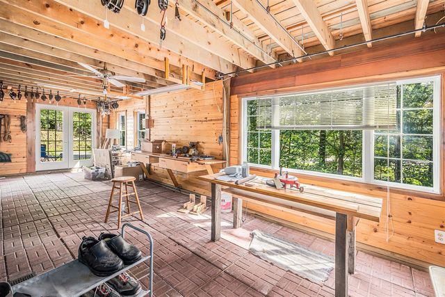 921 N Hancock Street, Pentwater, MI 49449