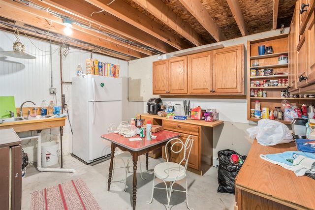 921 N Hancock Street, Pentwater, MI 49449