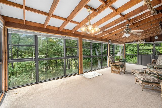 921 N Hancock Street, Pentwater, MI 49449