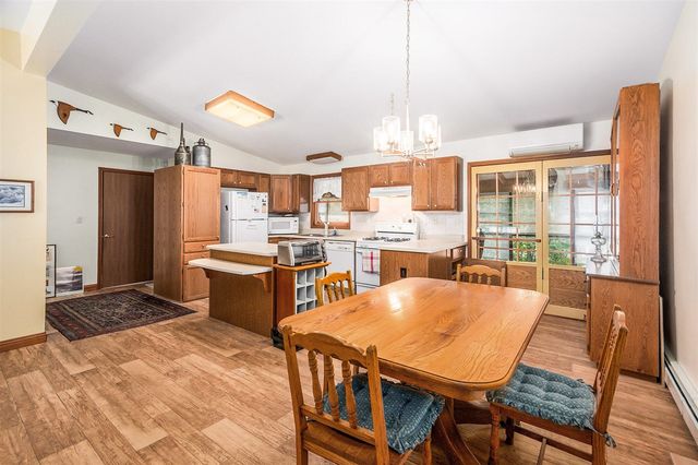 921 N Hancock Street, Pentwater, MI 49449