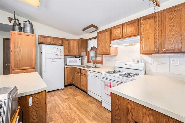 921 N Hancock Street, Pentwater, MI 49449