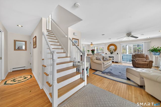 338 Shore Drive, Branford, CT 06405