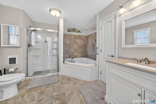 338 Shore Drive, Branford, CT 06405