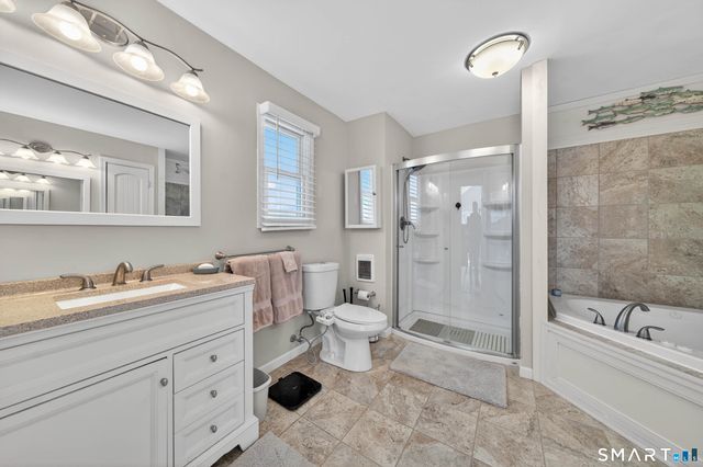 338 Shore Drive, Branford, CT 06405