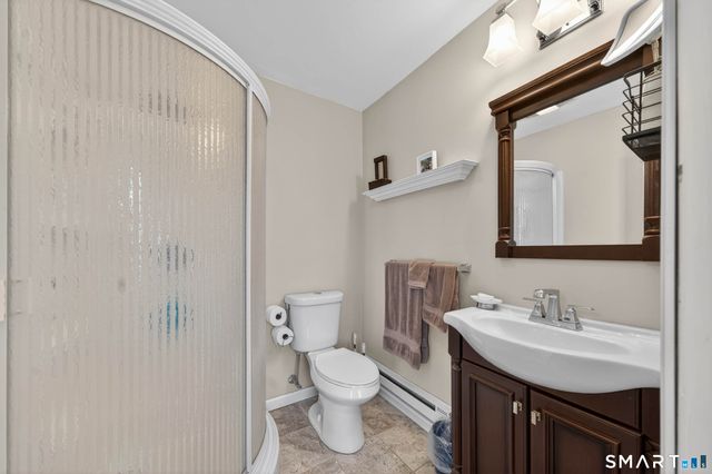 338 Shore Drive, Branford, CT 06405