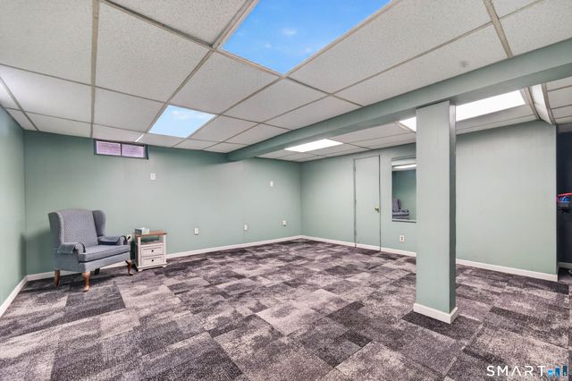 338 Shore Drive, Branford, CT 06405