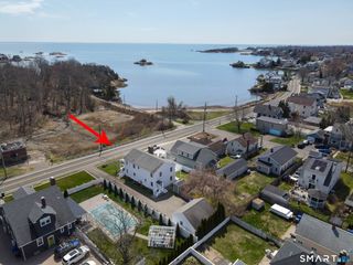 338 Shore Drive, Branford, CT 06405