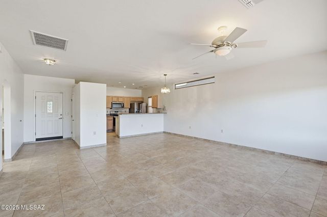 3801 S Camino Del Golfista, Green Valley, AZ 85614