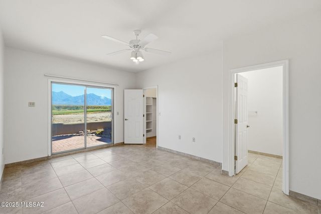 3801 S Camino Del Golfista, Green Valley, AZ 85614