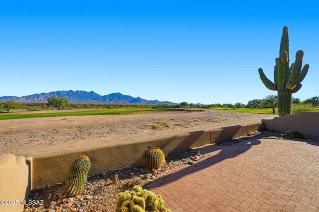 3801 S Camino Del Golfista, Green Valley, AZ 85614