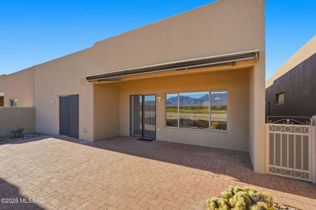 3801 S Camino Del Golfista, Green Valley, AZ 85614