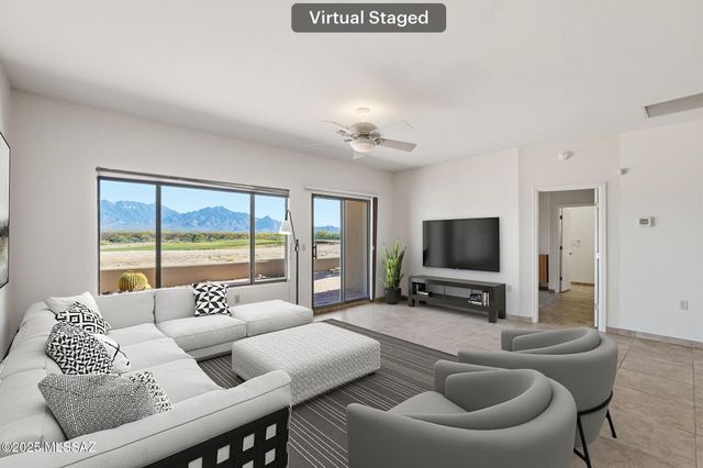 3801 S Camino Del Golfista, Green Valley, AZ 85614