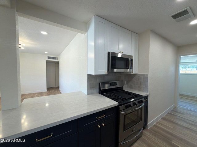 845 N LAS PALMAS Drive, Goodyear, AZ 85338