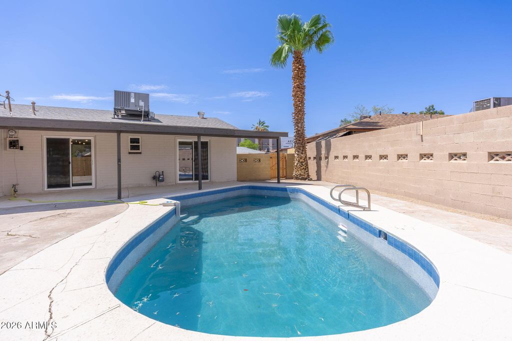 845 N LAS PALMAS Drive, Goodyear, AZ 85338 — photo 4