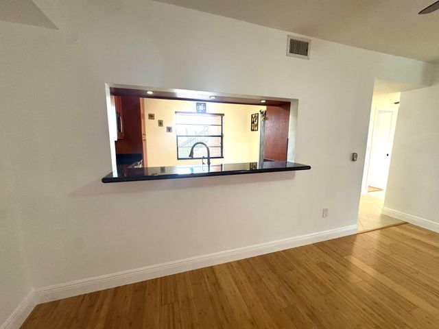 130 Lake Nancy Drive 101, West Palm Beach, FL 33411