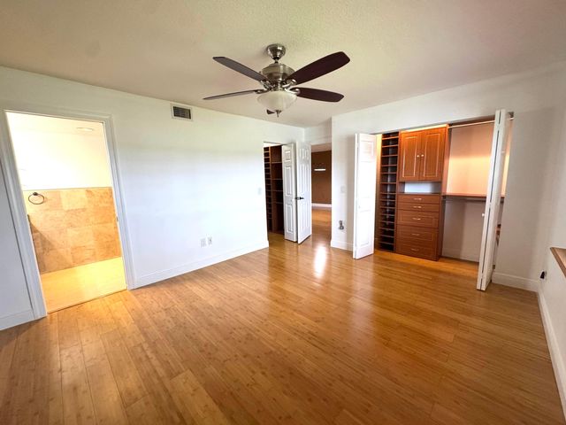 130 Lake Nancy Drive 101, West Palm Beach, FL 33411