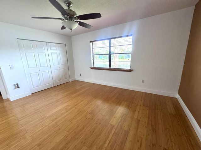 130 Lake Nancy Drive 101, West Palm Beach, FL 33411