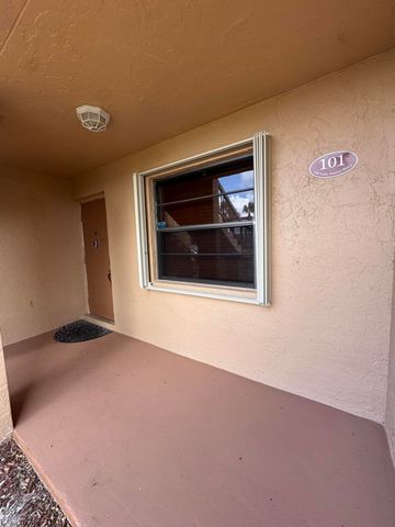 130 Lake Nancy Drive 101, West Palm Beach, FL 33411