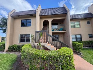 130 Lake Nancy Drive 101, West Palm Beach, FL 33411