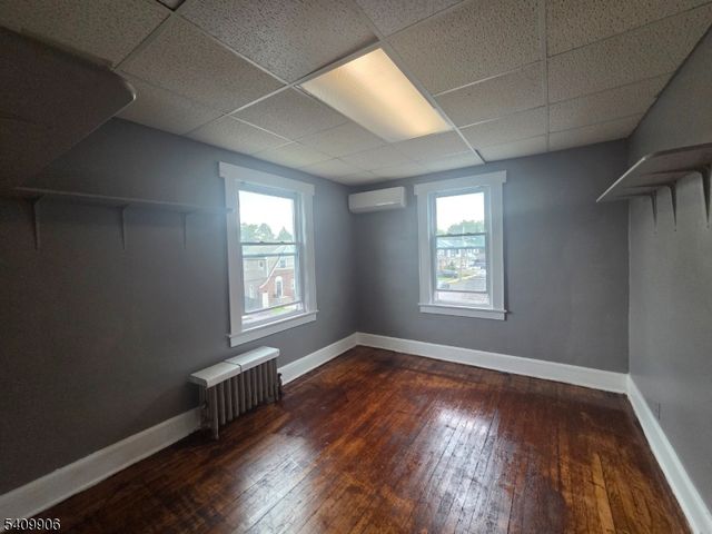 1038 Fairview Pl, Hillside Twp., NJ 07205