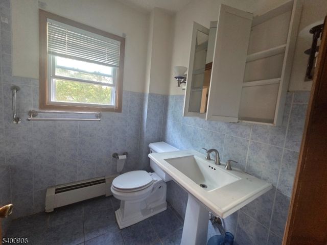 1038 Fairview Pl, Hillside Twp., NJ 07205
