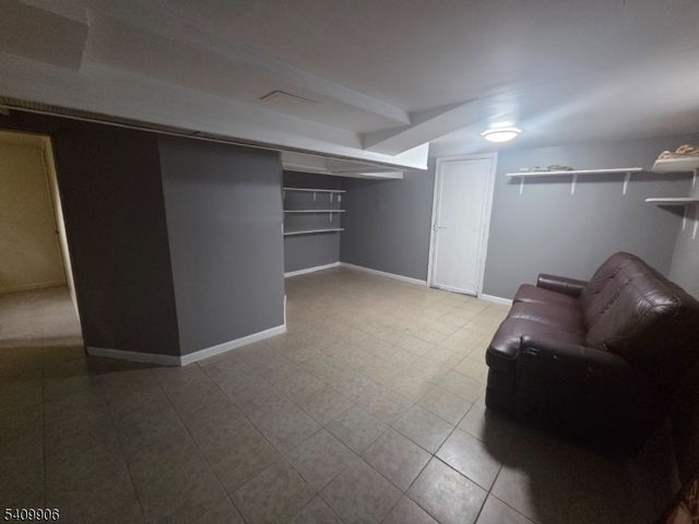 1038 Fairview Pl, Hillside Twp., NJ 07205