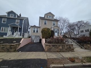 1038 Fairview Pl, Hillside Twp., NJ 07205