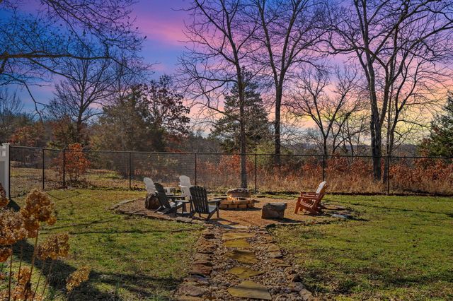 435 Schodack Road, Lampe, MO 65681