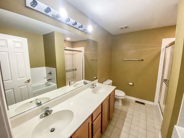 2249 Hudson Circle, Aurora, IL 60502