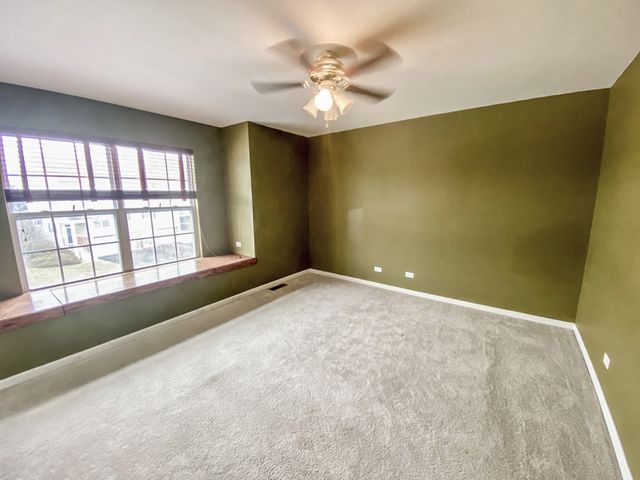 2249 Hudson Circle, Aurora, IL 60502