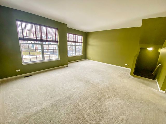 2249 Hudson Circle, Aurora, IL 60502