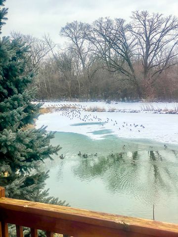 2249 Hudson Circle, Aurora, IL 60502