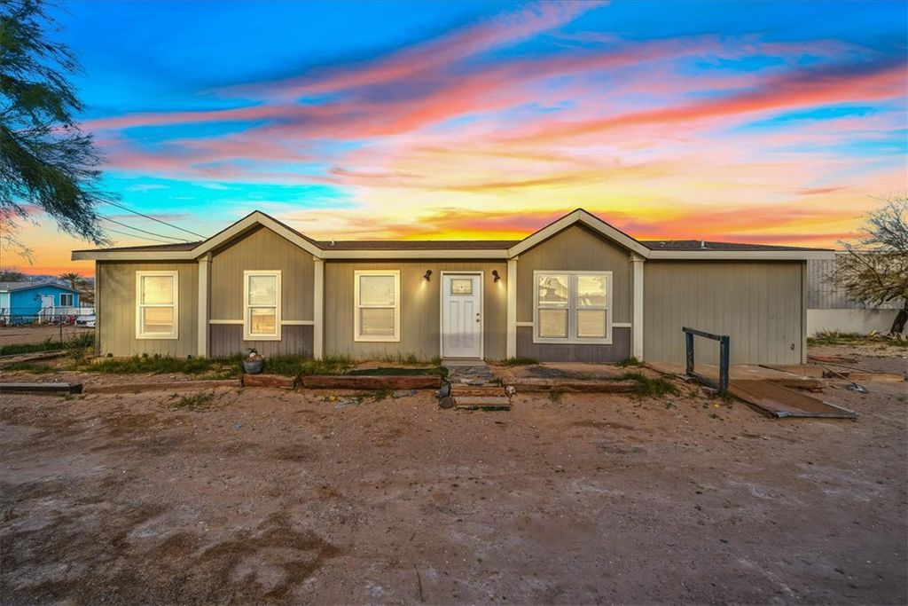 1291 E Vacation Drive, Mohave Valley, AZ 86440