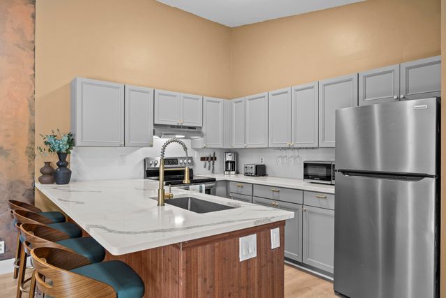 1368 Periwinkle Place, Wellington, FL 33414