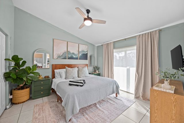 1368 Periwinkle Place, Wellington, FL 33414