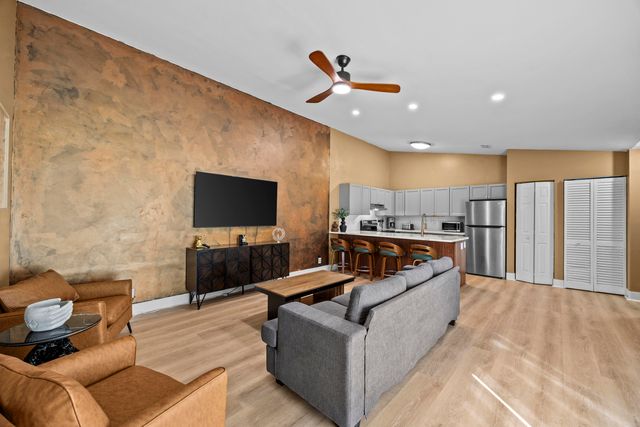 1368 Periwinkle Place, Wellington, FL 33414